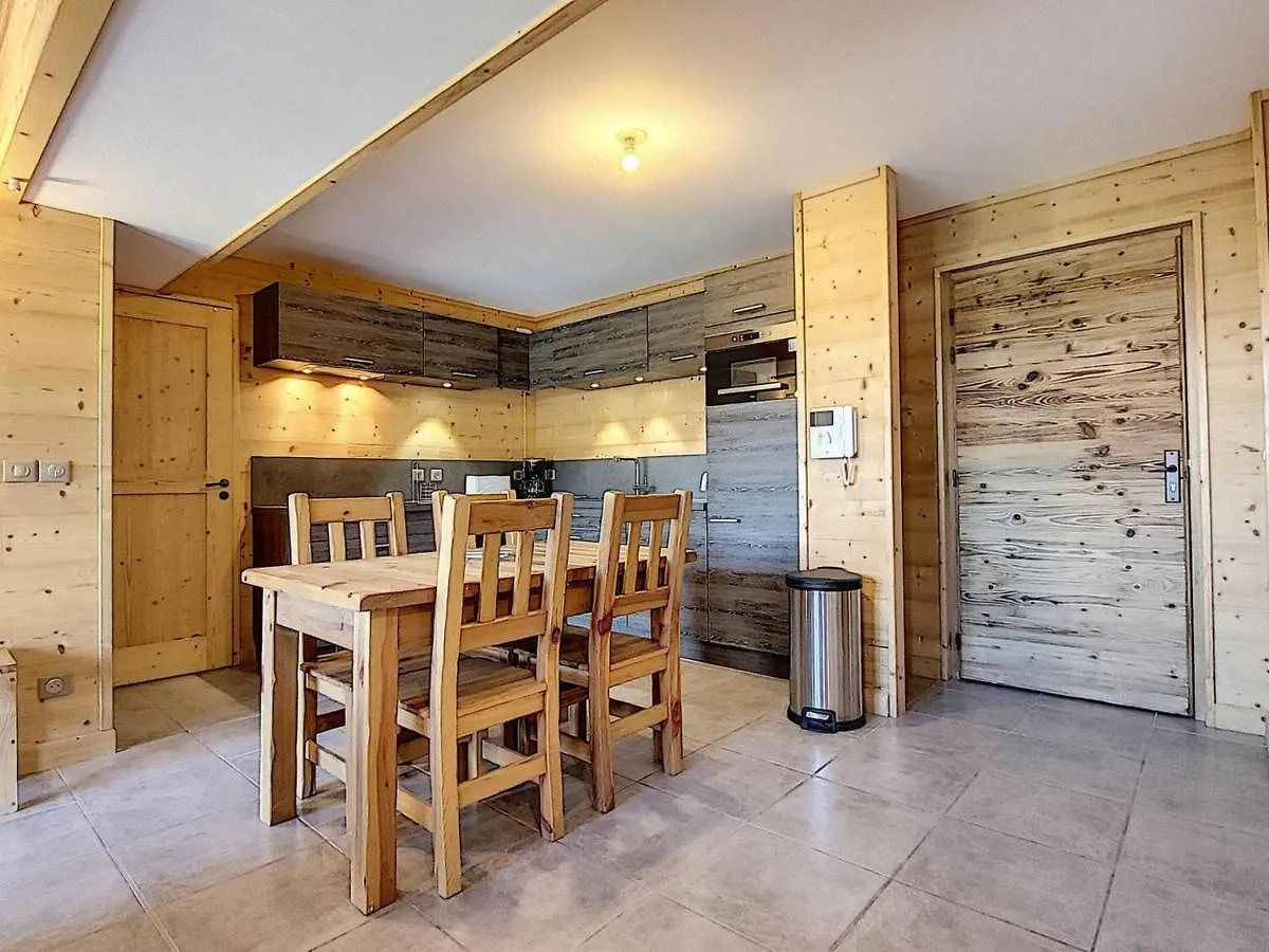Spacieux Appart 3 Chambres, Balcon, Parking, Face Pistes - Fr-1-416-68 location